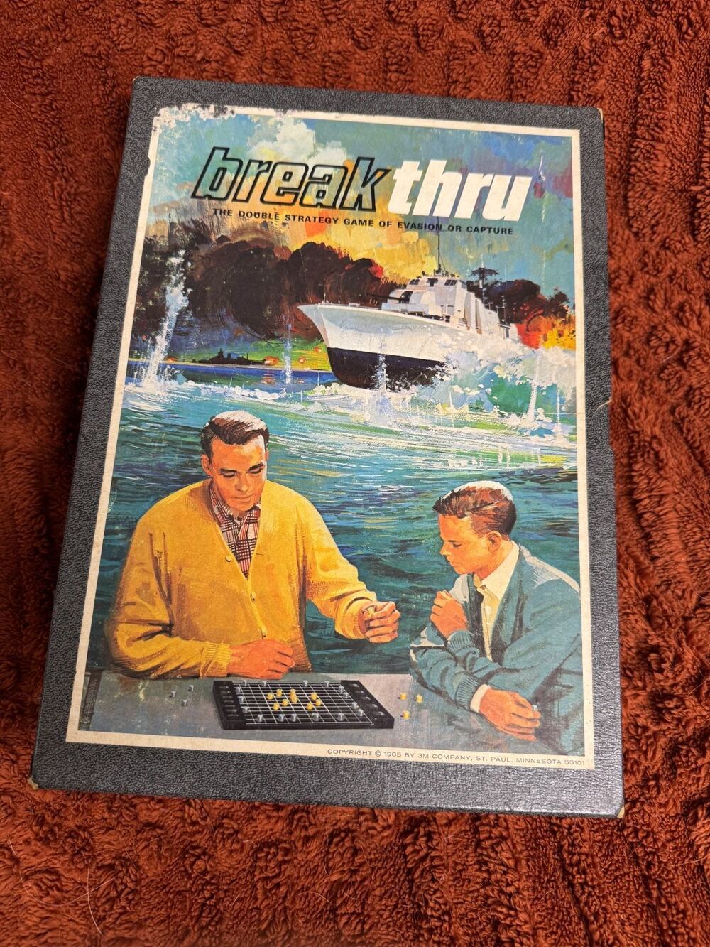 Break Thru 3M Bookshelf Strategy Board Game 1965 COMPLETE in great condition.